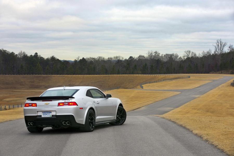  Chevrolet Camaro Z28 2014 года  (фото 15 из 72)